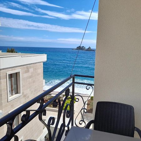 Luxbeachfront Petrovac Eksteriør billede