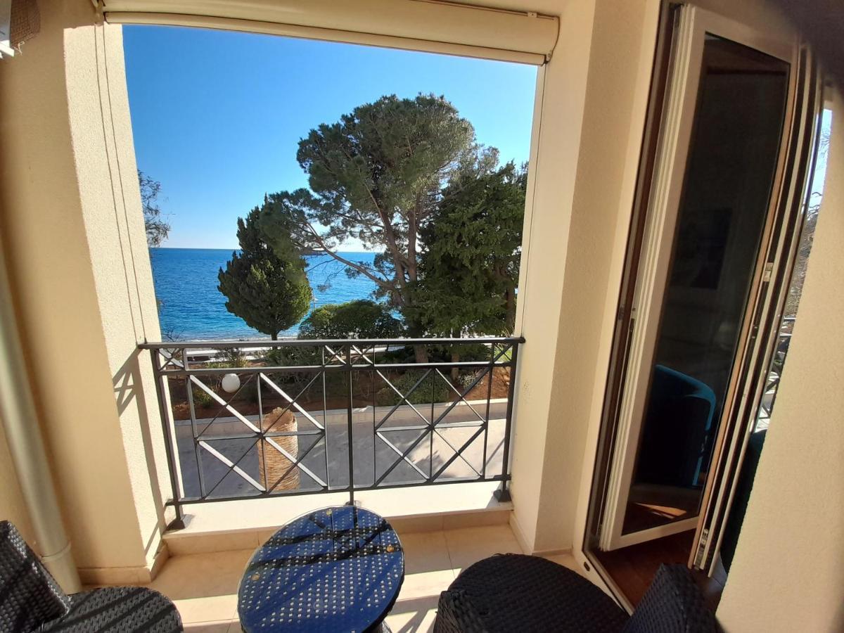 Luxbeachfront Petrovac Eksteriør billede
