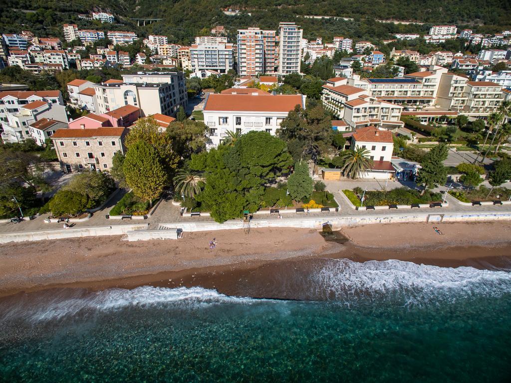 Luxbeachfront Petrovac Eksteriør billede